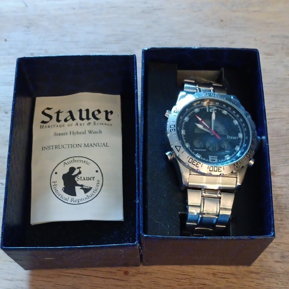 Stauer Men's Silver Hybrid Watch - Silver